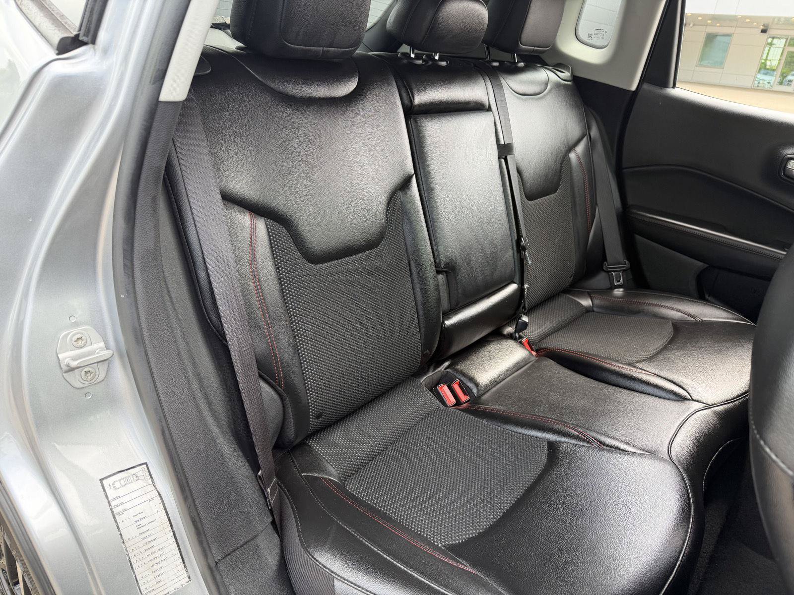 Used 2021 Jeep Compass Trailhawk AWD/4WD image 19