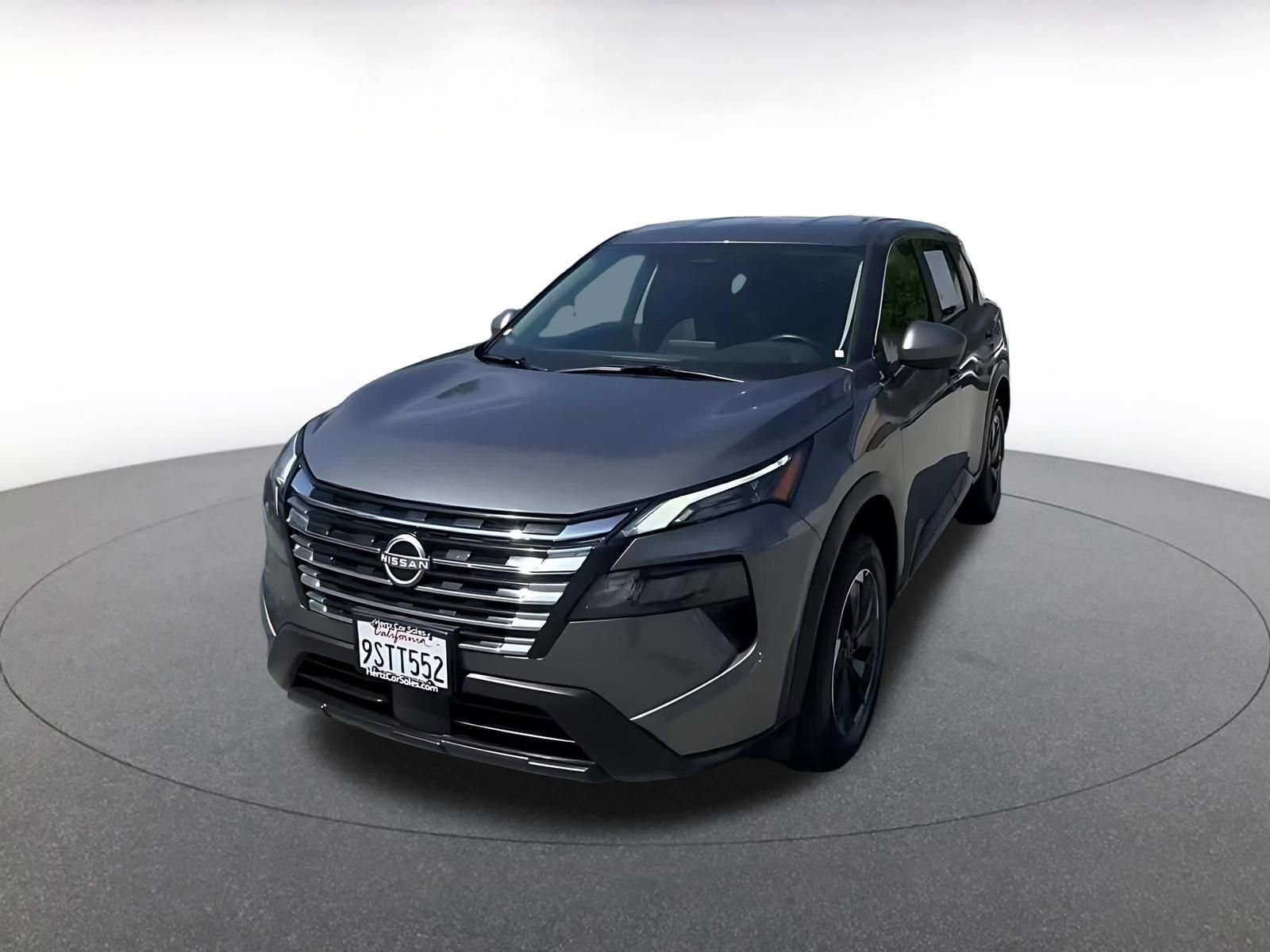 Used 2025 Nissan Rogue SV FWD image 7