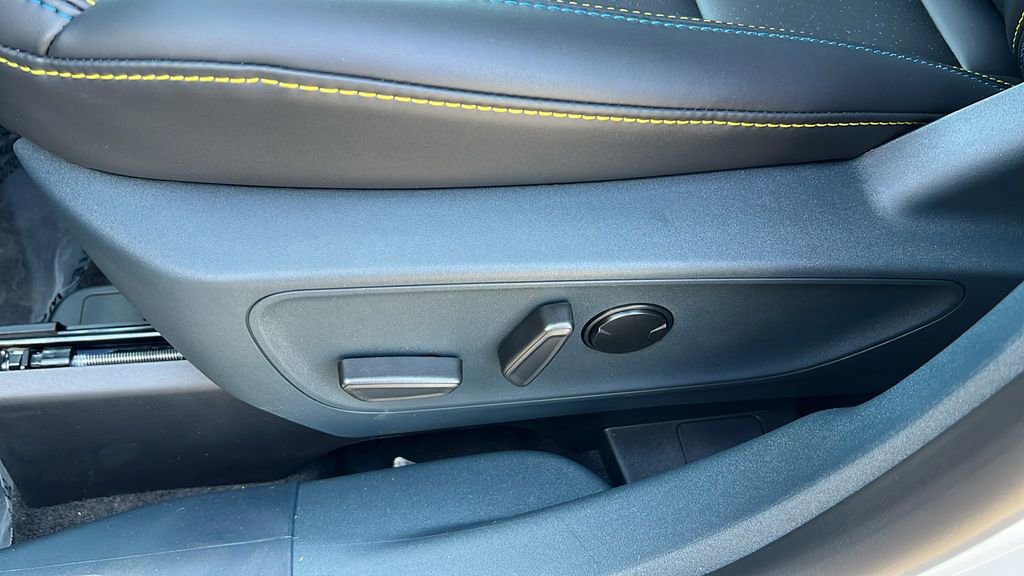 New 2025 Ford Maverick Lobo image 13