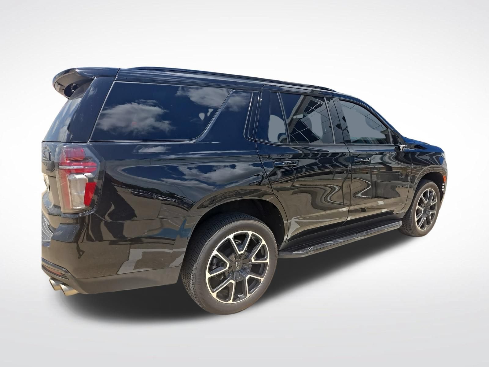 Used 2023 Chevrolet Tahoe RST w/ Sport Performance Package AWD/4WD image 4