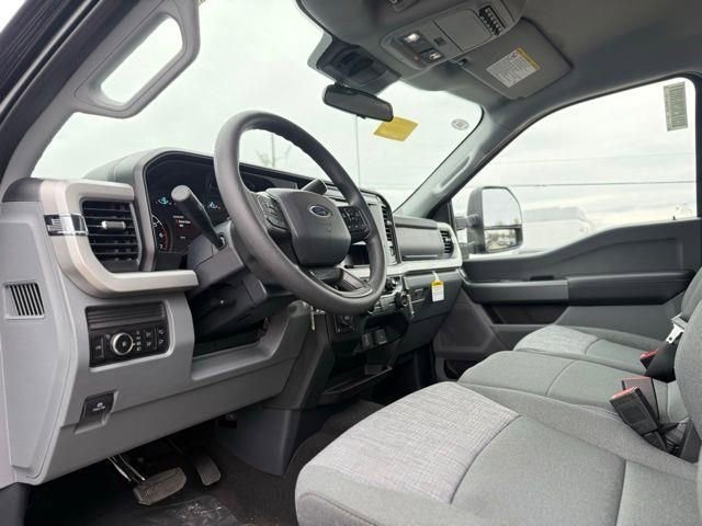 New 2026 Ford F250 XLT w/ FX4 Off-Road Package AWD/4WD image 14