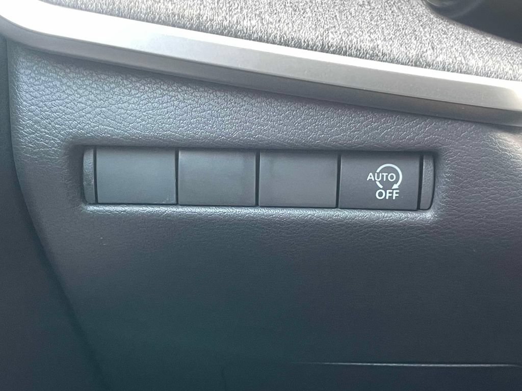 New 2026 Nissan Kicks S FWD image 18