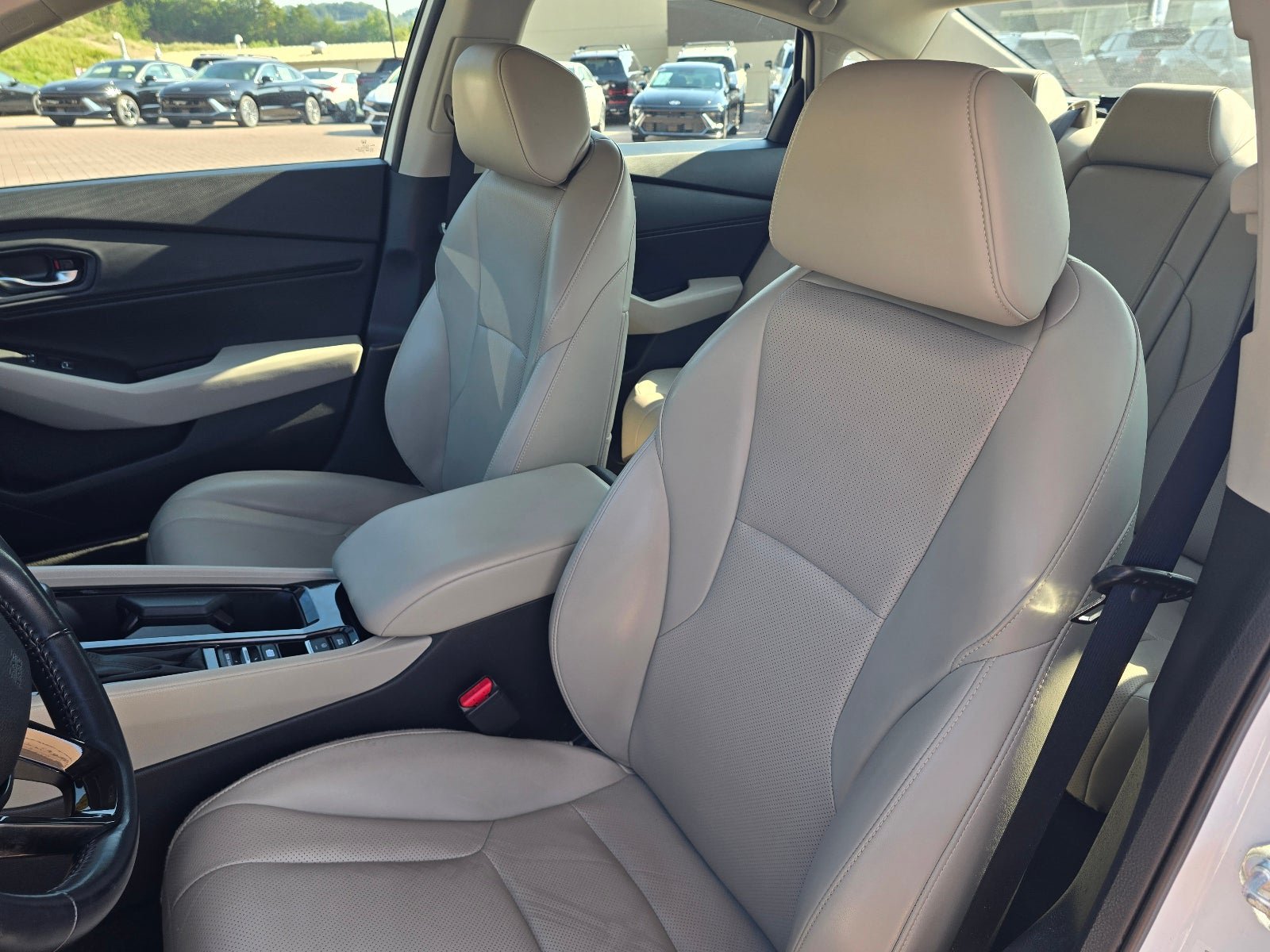 Used 2024 Honda Accord EX-L image 12