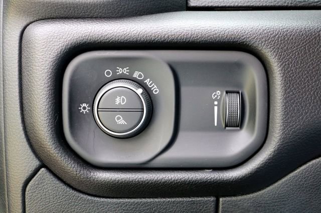 Used 2024 RAM 1500 Lone Star RWD image 20