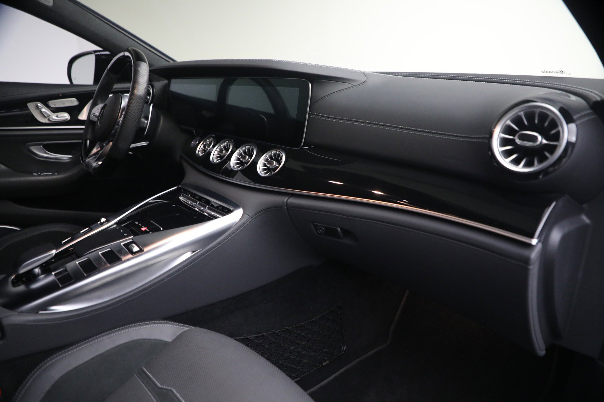 Used 2020 Mercedes-Benz AMG GT 63 image 20