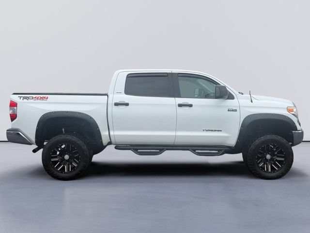 Used 2017 Toyota Tundra SR5 AWD/4WD image 9