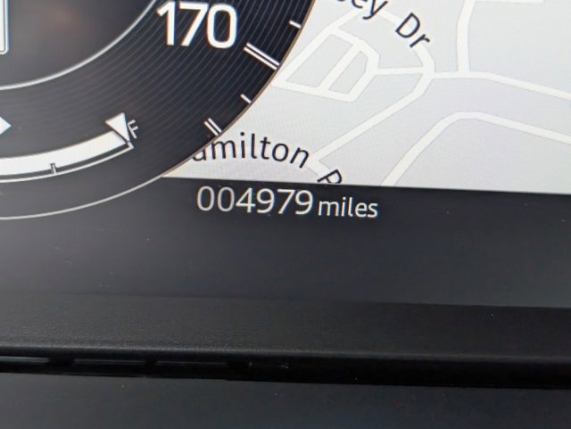 Certified 2025 Land Rover Discovery Sport S image 23