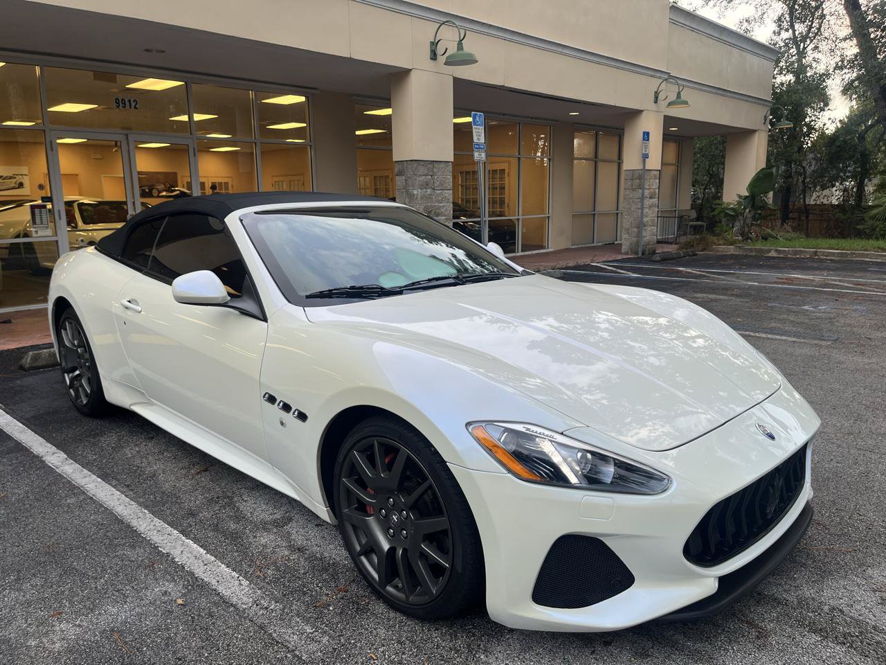 Used 2019 Maserati GranTurismo Sport RWD image 14