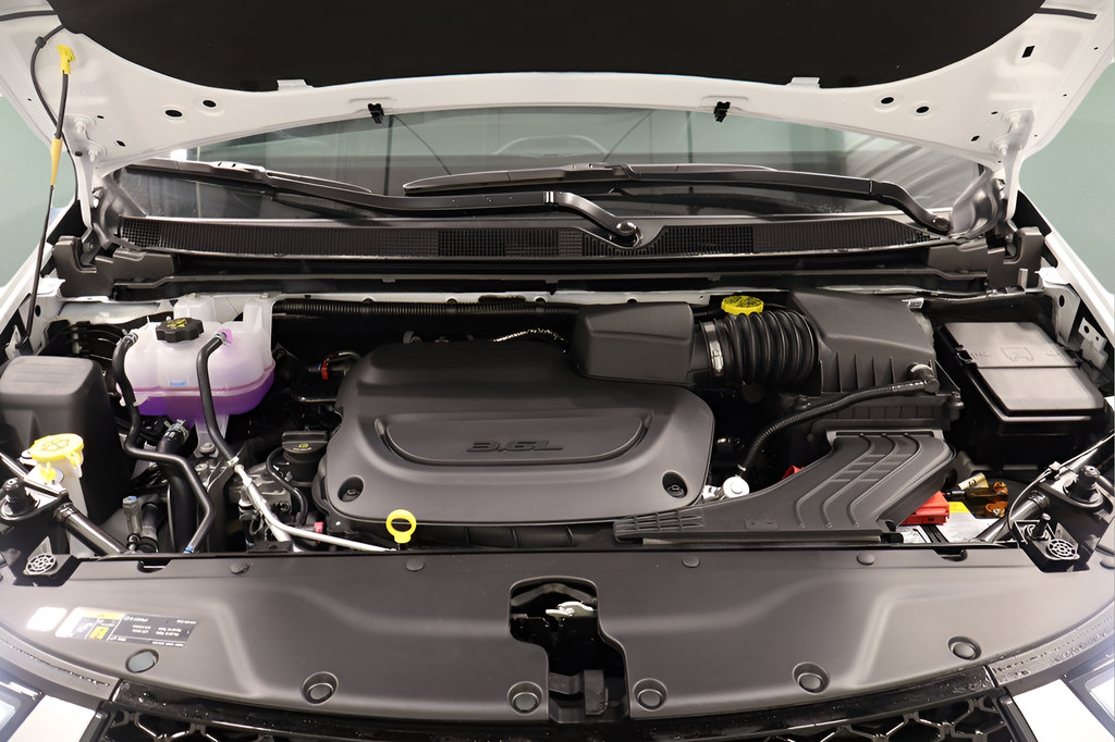New 2026 Chrysler Pacifica Select w/ S Appearance Package FWD image 22