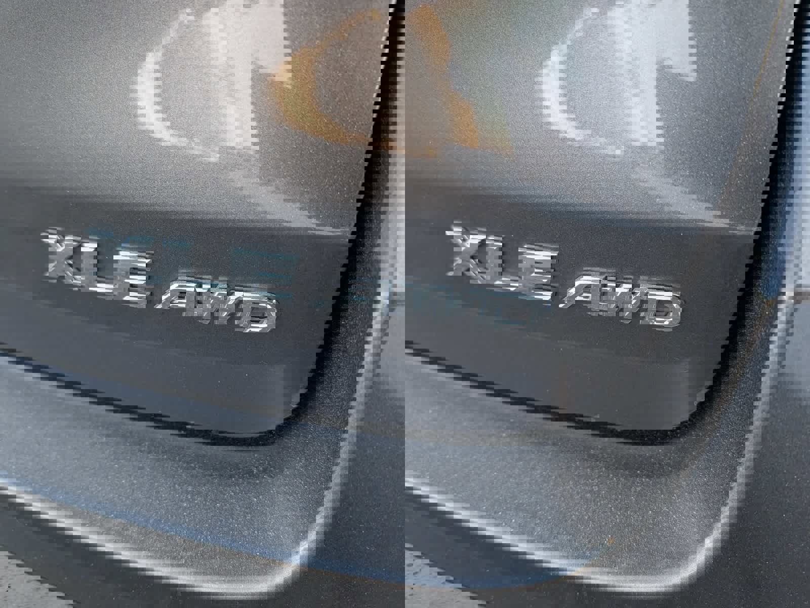 Used 2018 Toyota Highlander XLE image 8