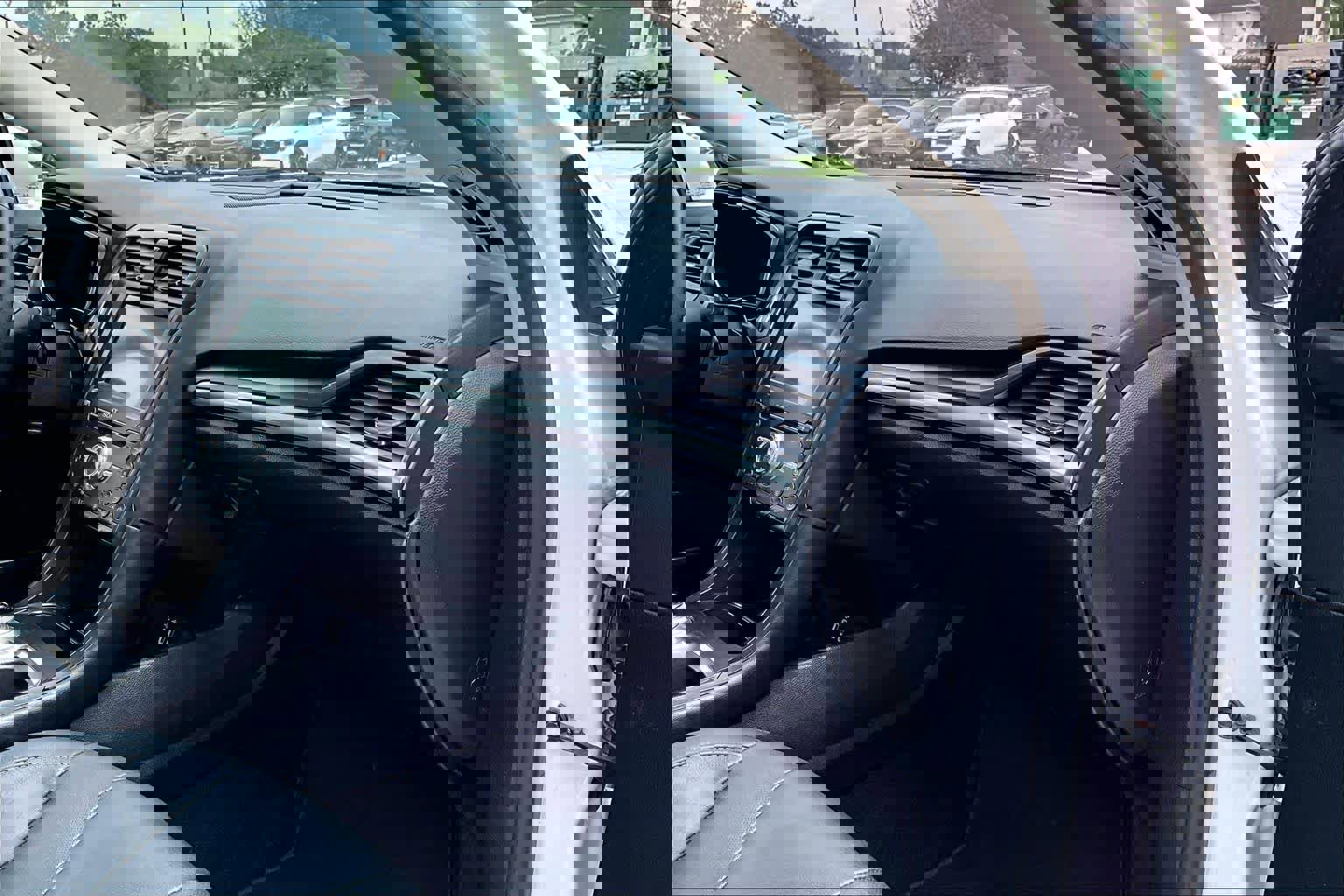 Used 2019 Ford Fusion Titanium FWD image 17