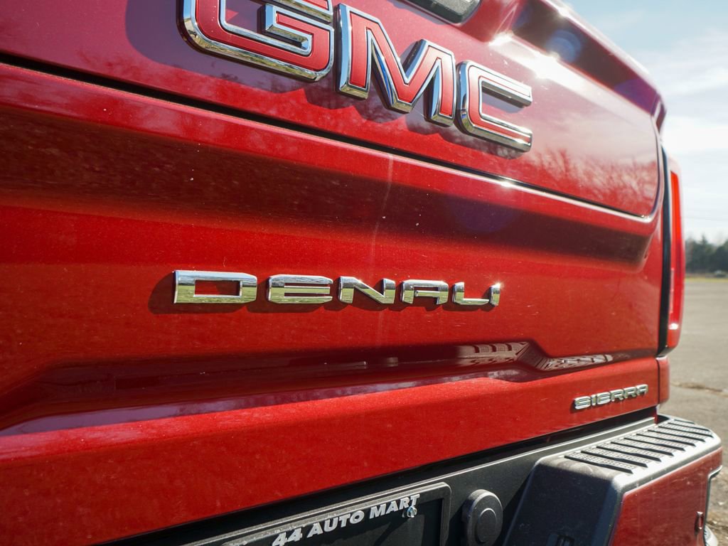 Used 2020 GMC Sierra 2500 Denali w/ Denali Ultimate Package image 12