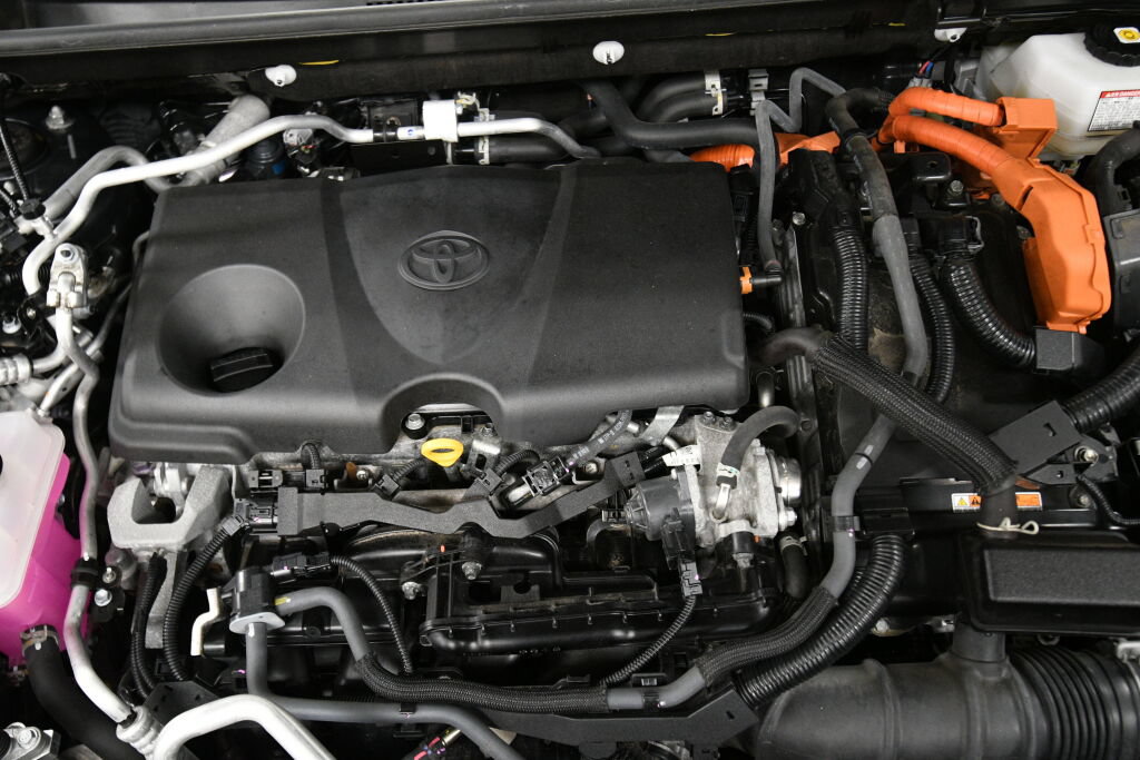Used 2023 Toyota RAV4 SE w/ Weather & Moonroof Package AWD/4WD image 36