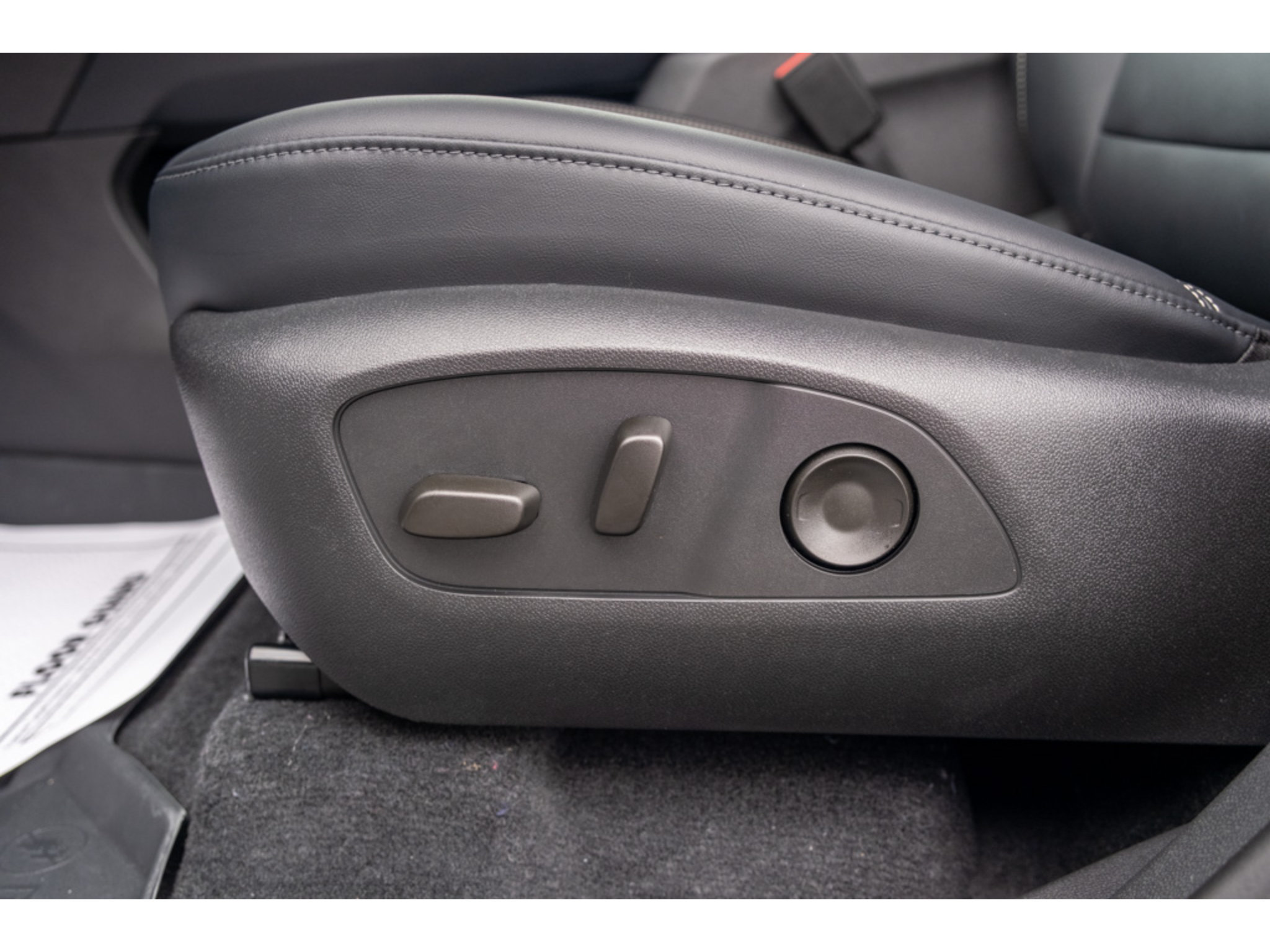New 2027 GMC Acadia Elevation w/ Elevation Premium Package FWD image 15