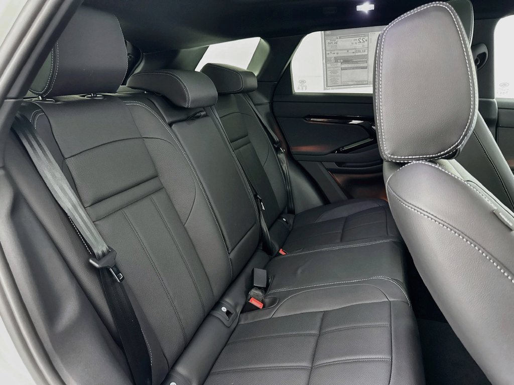 New 2026 Land Rover Range Rover Evoque Hoxton AWD/4WD image 28
