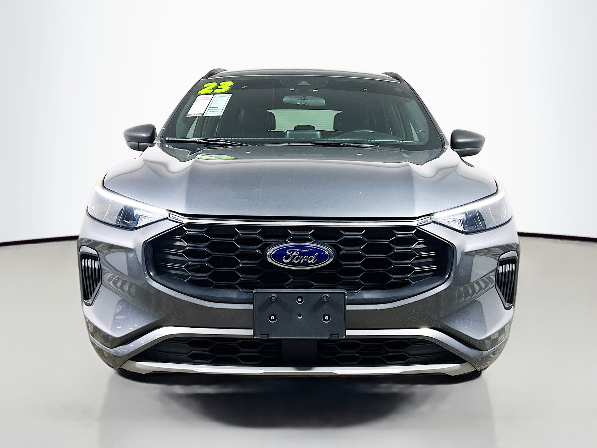 Used 2023 Ford Escape ST-Line image 11