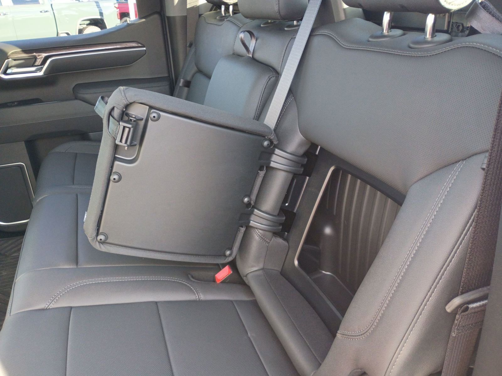 New 2026 Chevrolet Silverado 1500 LTZ w/ LTZ Premium Package image 27