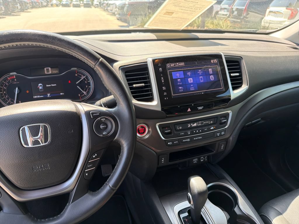 Used 2017 Honda Ridgeline RTL-T image 24
