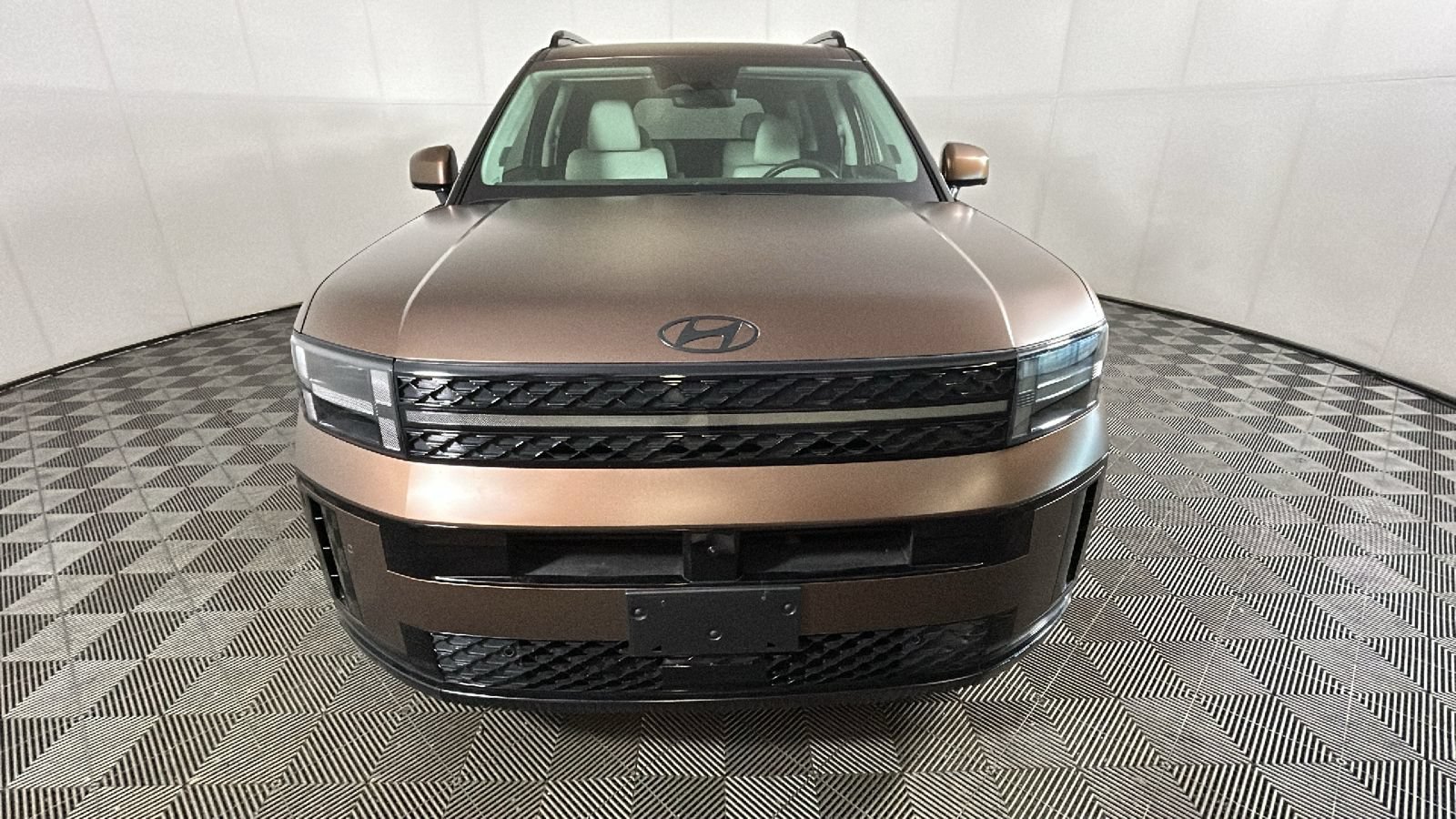 Used 2024 Hyundai Santa Fe Calligraphy FWD image 9