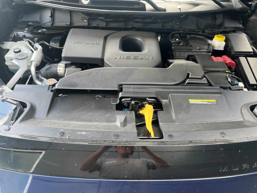 Certified 2025 Nissan Murano Platinum w/ Cargo Package image 31