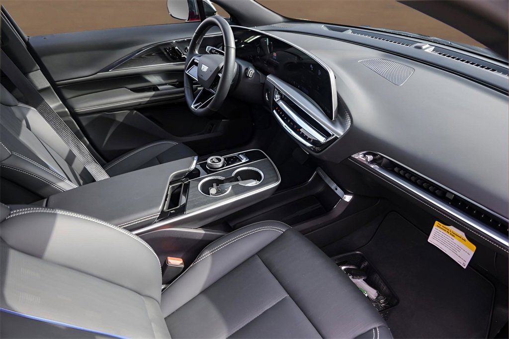 Certified 2024 Cadillac Lyriq Sport image 21