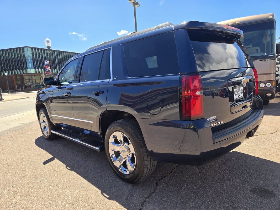 Used 2017 Chevrolet Tahoe LT w/ LT Signature Package AWD/4WD image 7