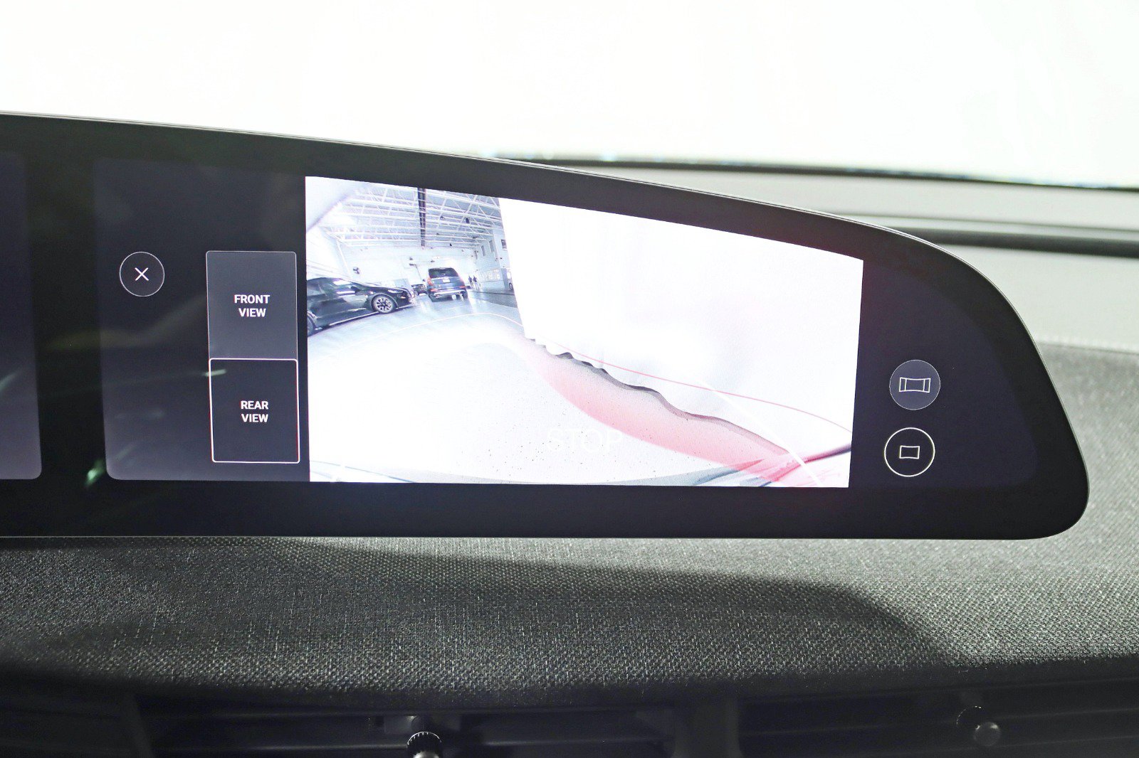 Used 2025 Lucid Air Pure image 20