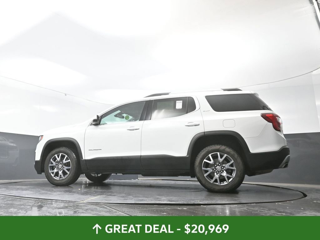 Used 2023 GMC Acadia SLT image 51