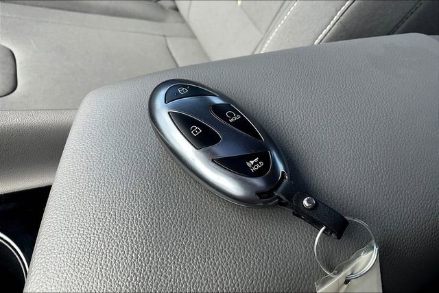 New 2025 Hyundai Elantra SEL image 35