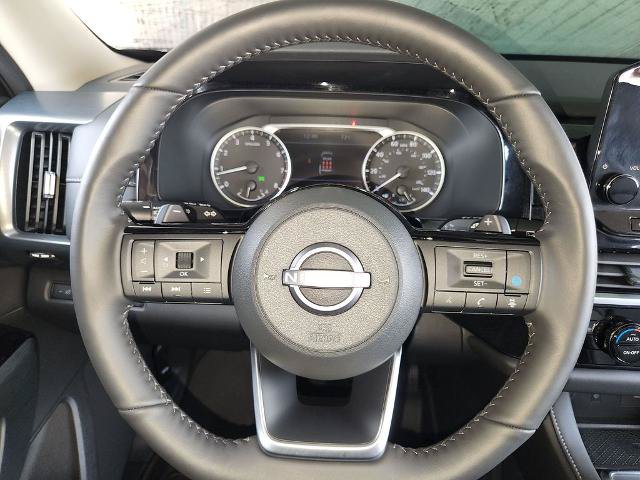 Certified 2025 Nissan Pathfinder SL AWD/4WD image 26