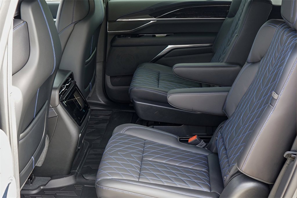 New 2026 Cadillac Escalade IQ Sport 1 image 20