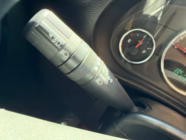 Used 2015 Jeep Wrangler Sport AWD/4WD image 34