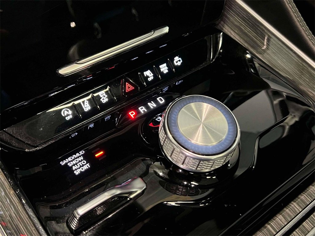 Used 2022 Jeep Wagoneer Series II w/ Premium Group I image 31