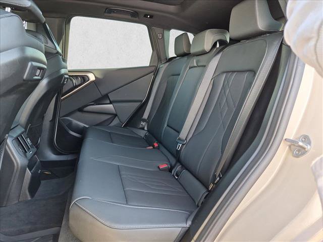 Certified 2025 BMW X3 xDrive30i w/ Premium Package AWD/4WD image 19