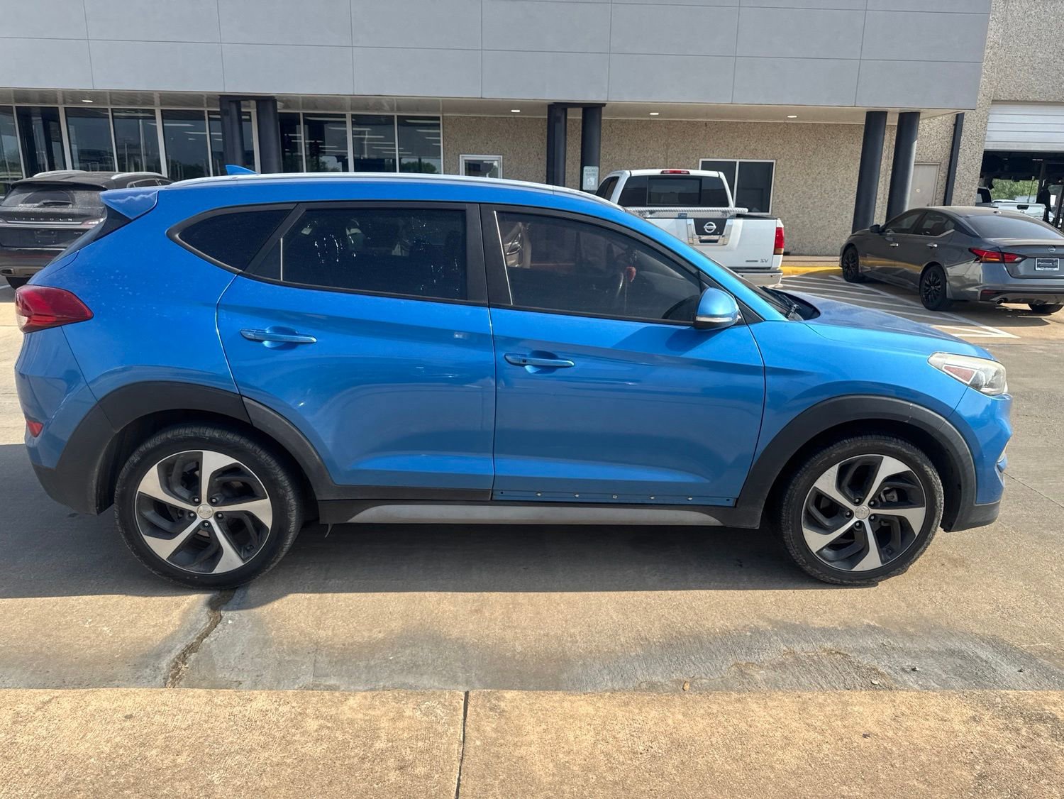 Used 2018 Hyundai Tucson Sport FWD image 12