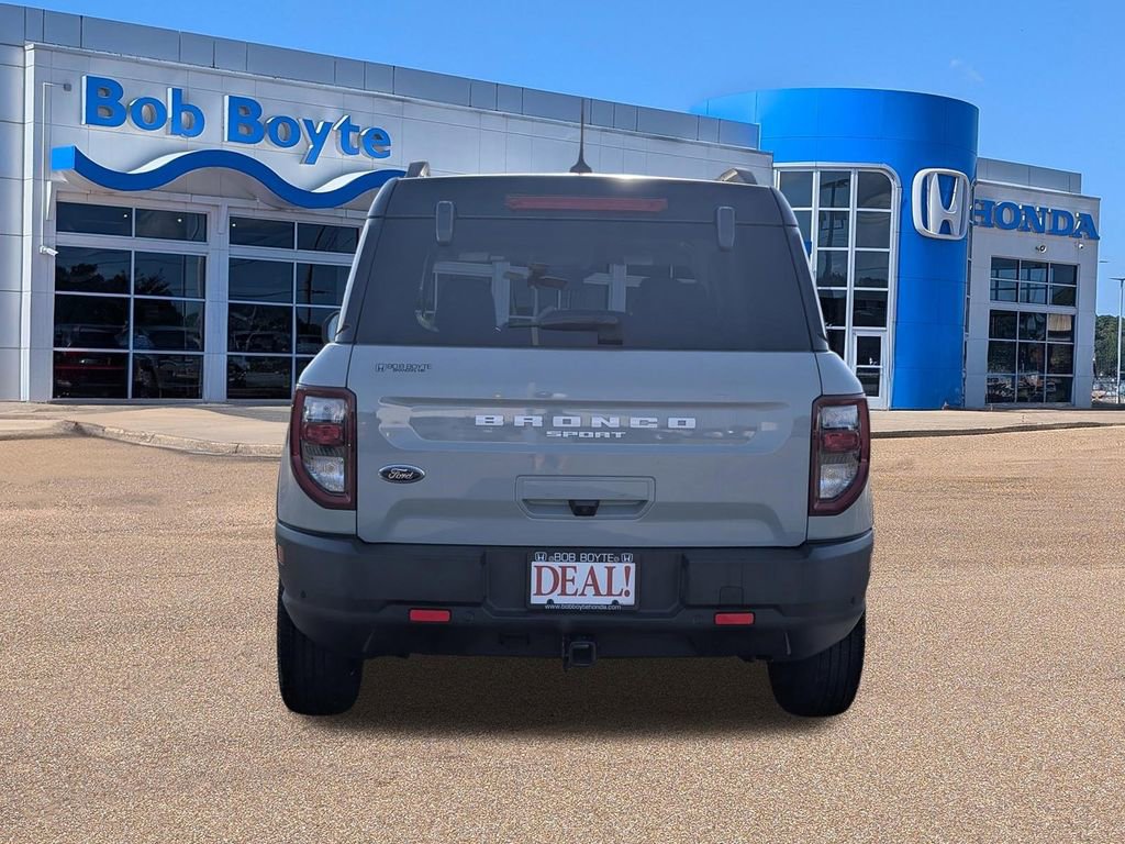 Used 2022 Ford Bronco Sport Outer Banks w/ Tech Package AWD/4WD image 4