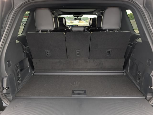 New 2027 Ford Expedition Tremor w/ Driver's Package AWD/4WD image 10