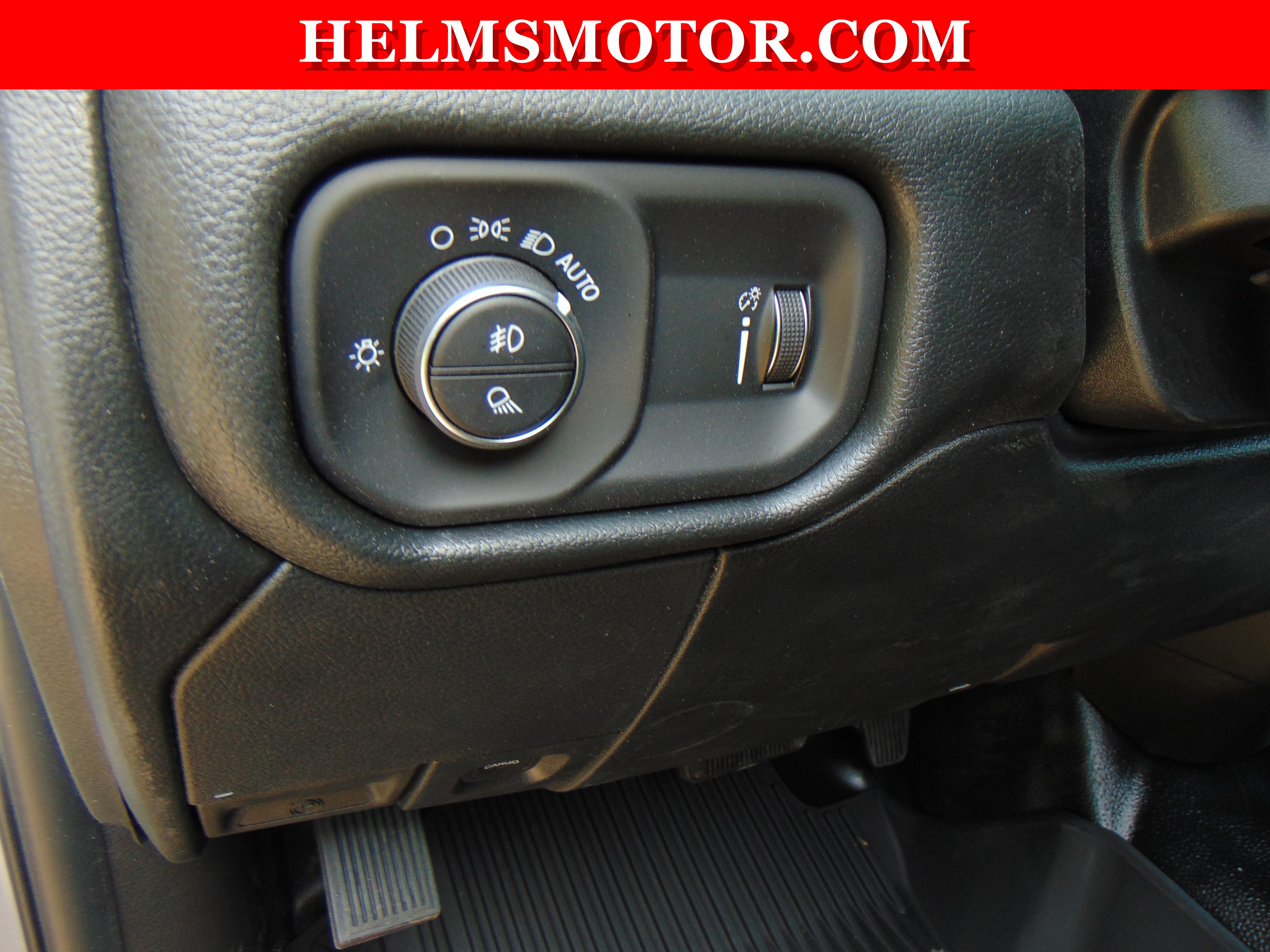 New 2026 RAM 2500 Tradesman AWD/4WD image 34