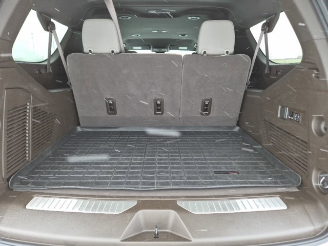 Certified 2024 Chevrolet Suburban Z71 w/ Luxury Package image 8
