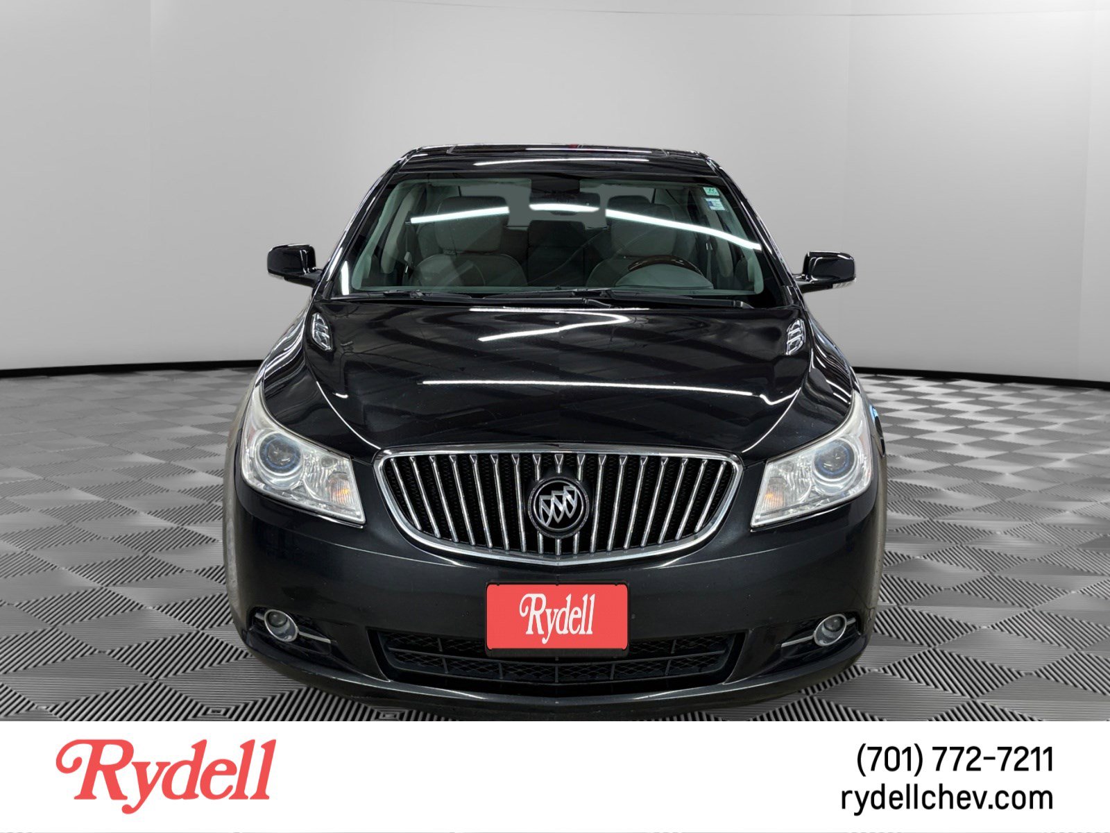 Used 2013 Buick LaCrosse Touring FWD image 8