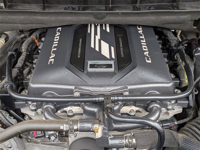 Certified 2023 Cadillac Escalade V w/ LPO, ONYX Package image 28