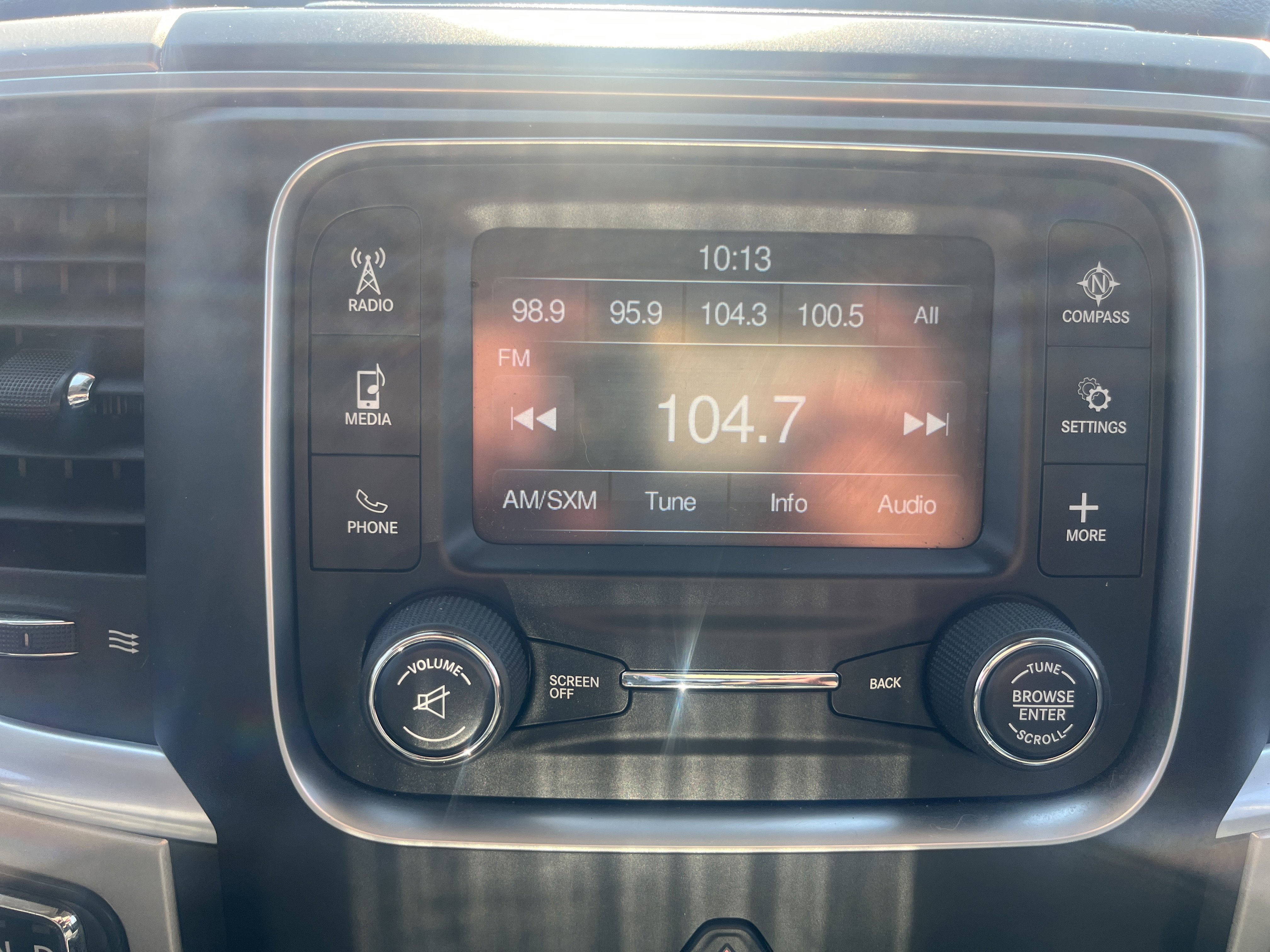 Used 2019 RAM 1500 Classic Warlock AWD/4WD image 26