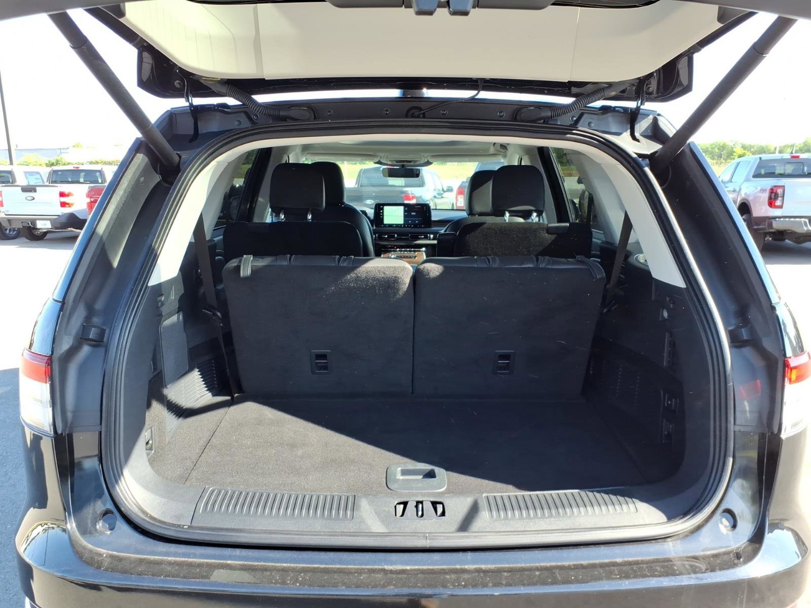 Used 2025 Lincoln Aviator Reserve w/ Illumination Package AWD/4WD image 10