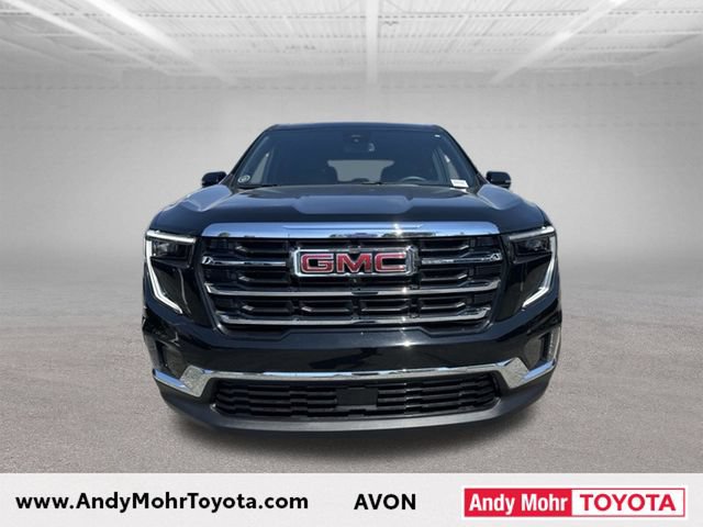 Used 2024 GMC Acadia Elevation w/ Luxury Package AWD/4WD image 3