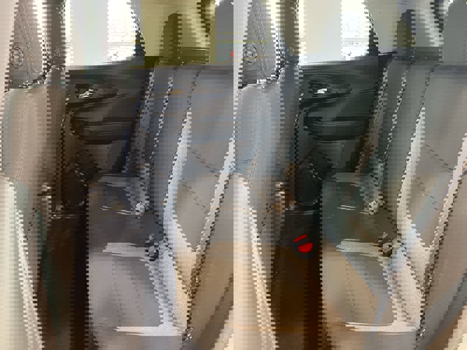 Used 2023 Chevrolet TrailBlazer LT image 24