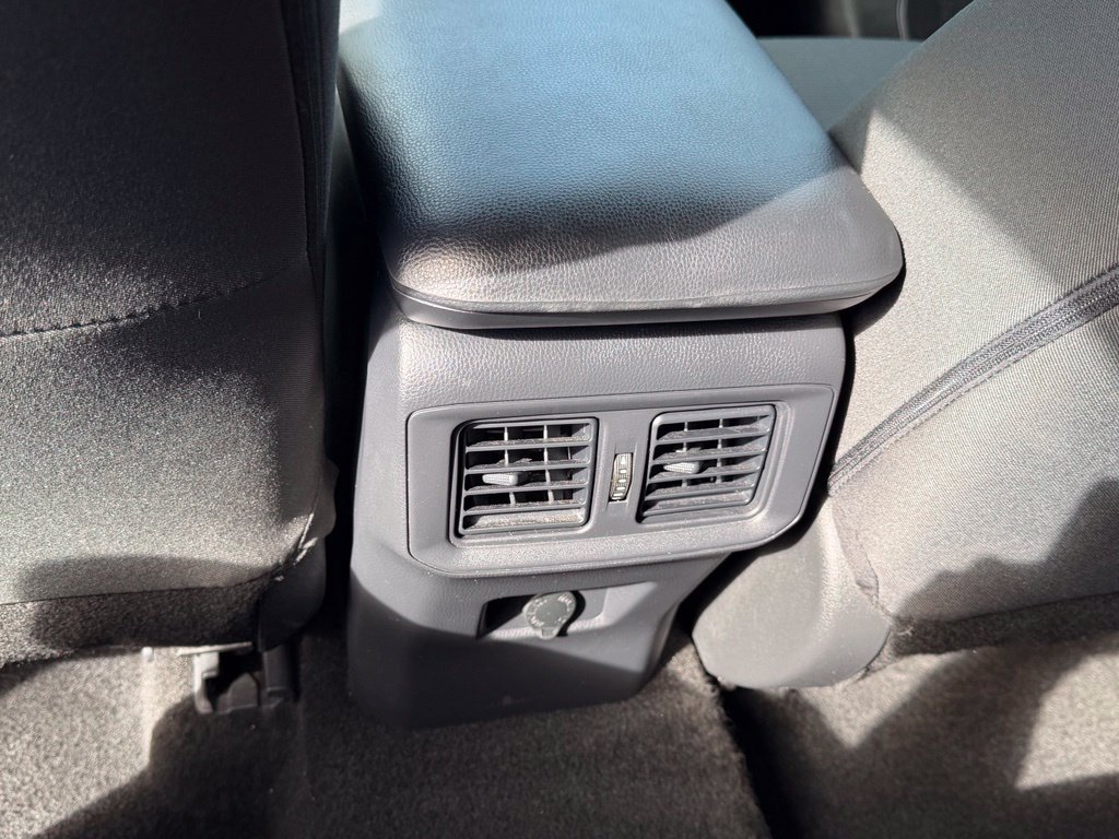Certified 2025 Toyota RAV4 LE FWD image 18