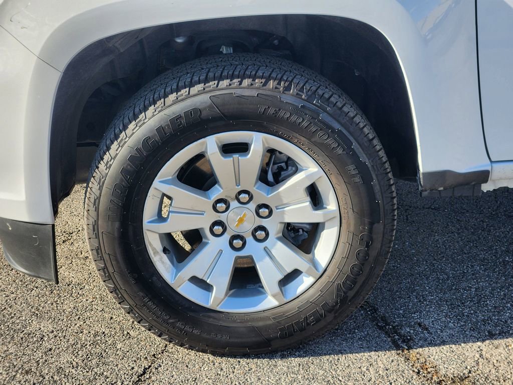 Used 2022 Chevrolet Colorado LT w/ Fleet Safety Package image 11