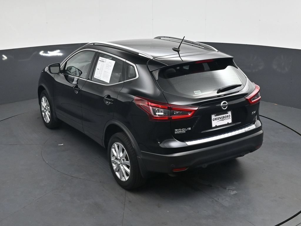Used 2020 Nissan Rogue Sport SV FWD image 31