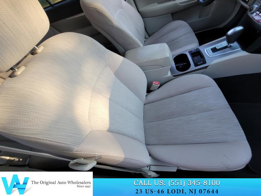 Used 2013 Subaru Outback 2.5i Premium w/ All-Weather Pkg image 16