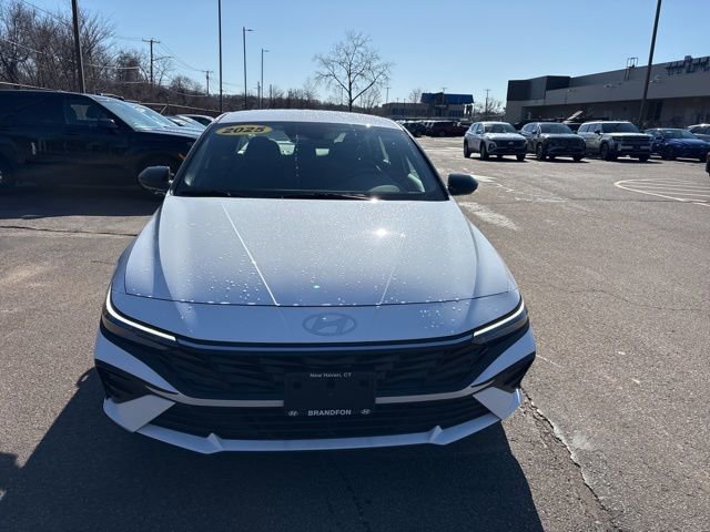 Certified 2025 Hyundai Elantra Sport image 2